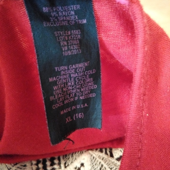 5/$20... Miss Understood RED long sleeve - Picture 4 of 4